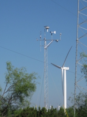 Ocotilo, Texas site: 30- meter high tower instrumented to measure winds and temperature at 5 different heights. Photo Credit: NOAA, June 2010